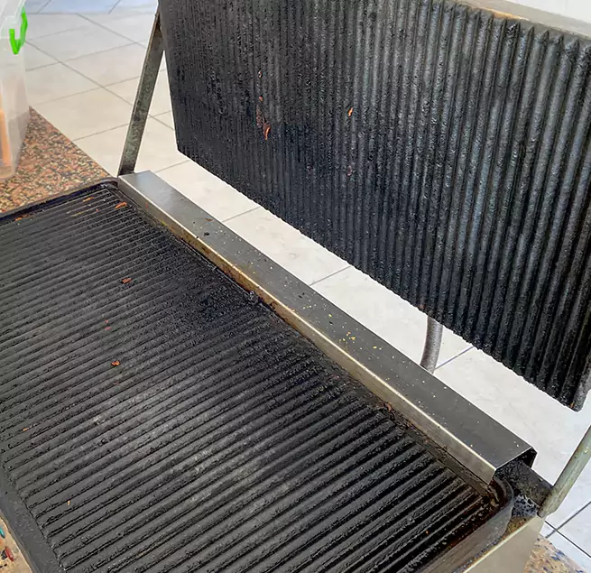 Why Homeowners & Businesses Trust Us in Town 'n' Country, FL?